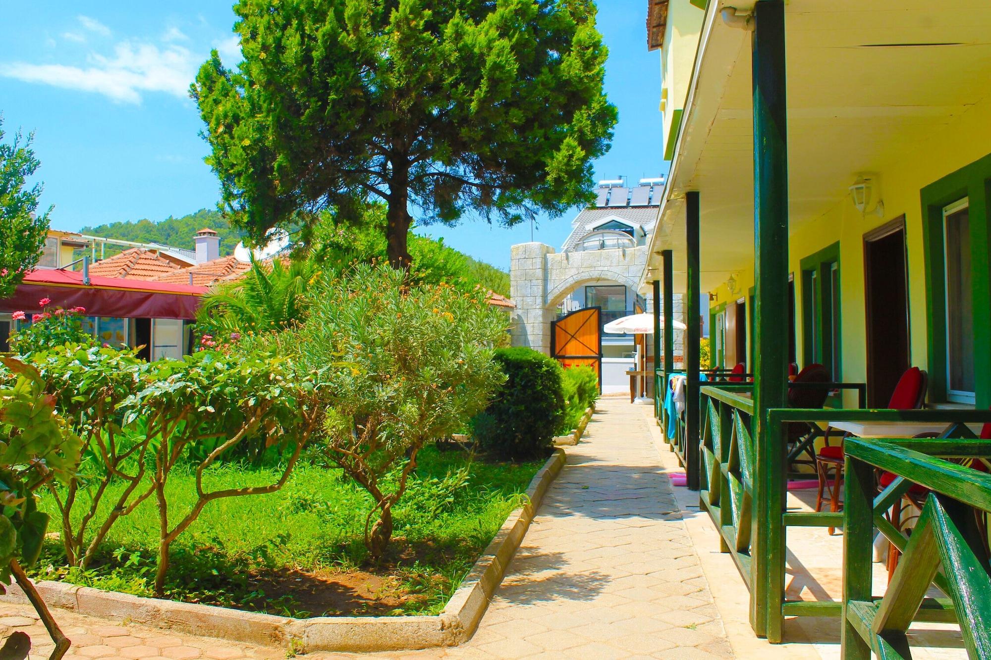 Carmina Hotel Oludeniz Exterior photo