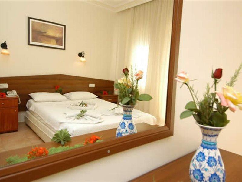 Carmina Hotel Oludeniz Exterior photo